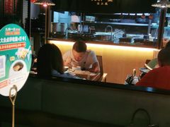 大堂-九锅一堂酸菜鱼(新南凯德直营店)