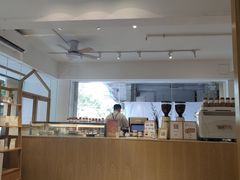 -Cafe on warm(丹霞店)