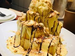 焦糖坚果吐司金字塔-卡朋厨房(289艺术园区店)