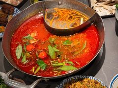 -楠小云·云南鲜菌·鲜牛自助火锅(九眼桥店)