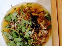 -拈签一笑黄牛肉辣卤串串