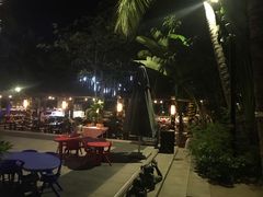 -三亚湾海居铂尔曼度假酒店