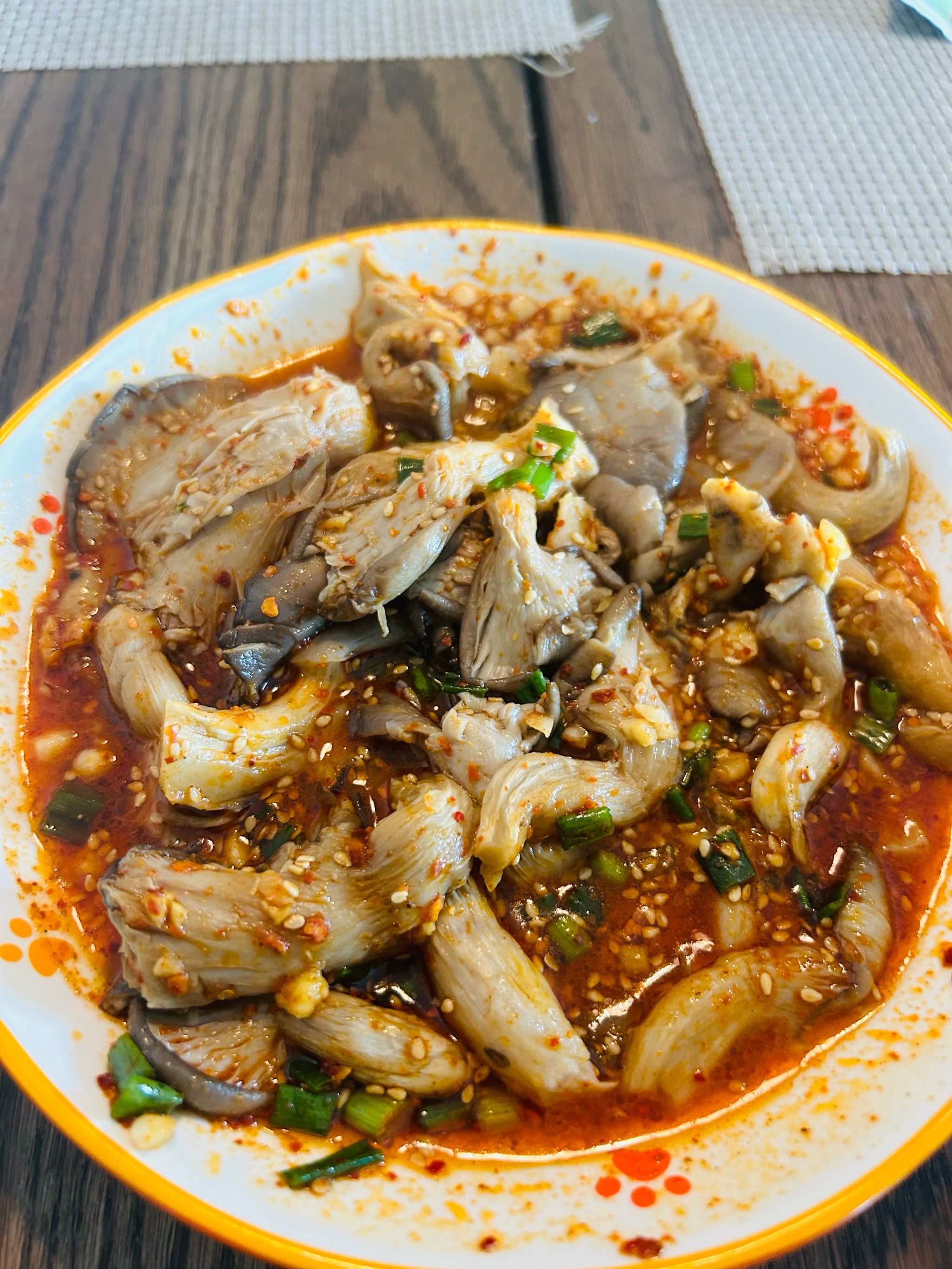 自制平菇麻辣烫,太好吃了