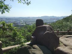 -灵岩山风景区
