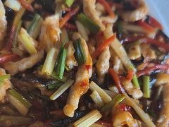 鱼香肉丝-辣婆婆(航天桥店)