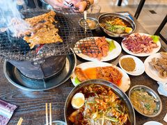 -韩风烤牛肉冷面店