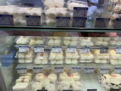 -白玉兰食品甜凤店(合生汇店)