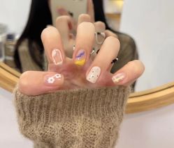 -悦指间美甲美睫
