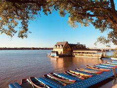 -人民防洪胜利纪念塔