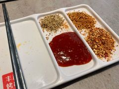 -丰茂烤串(钦州北路店)