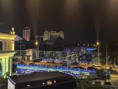 -Tipsy Bar•屋顶露台酒吧&水烟吧