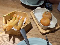 -蜜桃餐厅·伴山(湖滨商业街店)