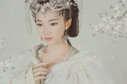 -盘子女人坊生日照·摄影馆(华强店)