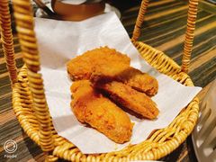 盐蛋黄鸡翅-江太极江浙菜(马桥万达广场店)