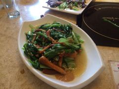 英子狗肉馆-英子补身汤(海兰路店)