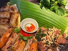 -大头虾越式风味餐厅(光明广场店)