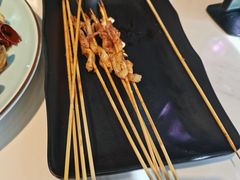 -嗨辣小聚·盘锦河蟹·海鲜烧烤龙虾(盘锦十年好店)