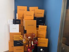 -聚云奢二手奢侈品黄金手表包包回收·中古店(中福城店)