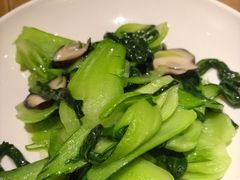 -渝信川菜 · 川味家常菜(财富购物中心店)