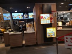 门面-麦当劳(广州新港东路第二分店)