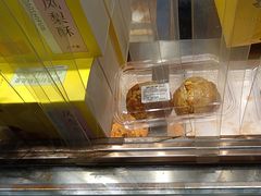 -鲍师傅糕点(江苏路店)