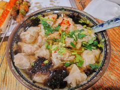 招牌野馄炖-老谢野馄饨(延安路店)