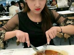 -上海滴水湖皇冠假日酒店