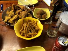 -BHC炸鸡(明洞总店)