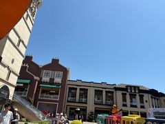 -王府井奥莱临潼小镇(临潼店)