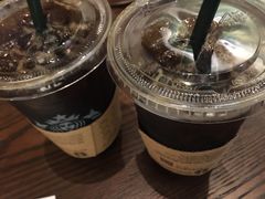 -星巴克臻选(南京金茂览秀城店)