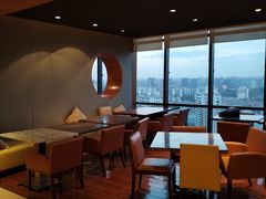 -上海龙之梦万丽酒店