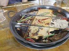 -正南齊北重庆老火锅(光华村直营店)