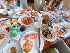 -鲤鱼洲酒店港鲤咖啡厅