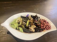 -梧桐树下(云锦世家店)