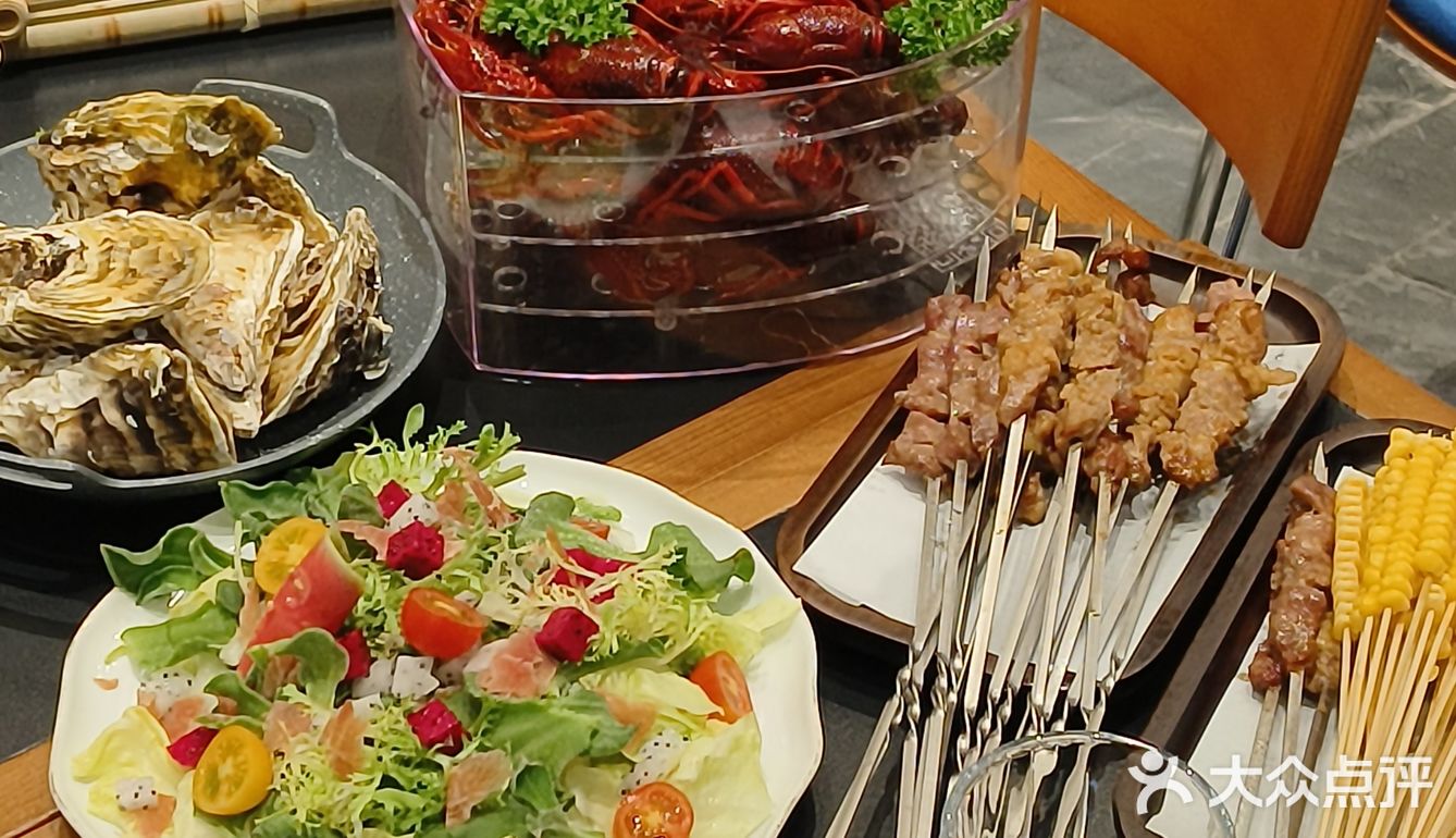 来这里，扭个头就能交到朋友[点赞]