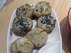 -小杨生煎(浦江欢乐颂店)