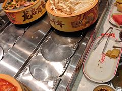 -龍歌自助小火锅(芝罘万达店)