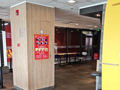 -麦当劳(国家体育场南路店)