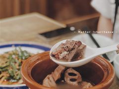 红花藕炖排骨-妈妈传炖品(双林店)
