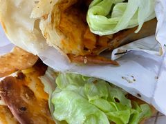 炉烤鸡蛋灌饼-路边摊胡同里(星城商厦店)