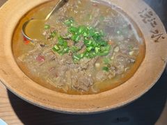 -沅江水·湖南家宴(南村万博长隆商圈店)