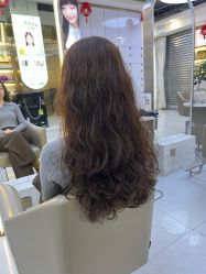 -虫二·专注健康烫染沙龙