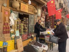 -艾提尕尔清真寺