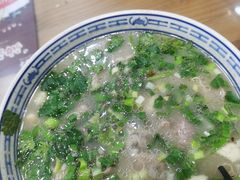 普通葫芦头汤-天发芽·何记葫芦头泡馍·传统小吃(报恩寺街店)