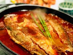 香辣跳水鲈鱼-以饭湘许(新塘万达店)