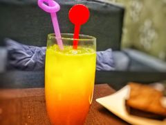 芒果西番莲优格-吱咖啡西式简餐