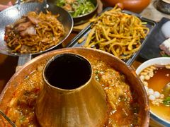 -雀舞云南菜(天津天河城购物中心店)