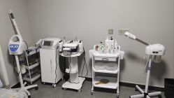 -肌芙初定制皮肤管理中心