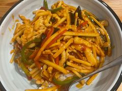 -西部马华清真兰州牛肉面·烧烤夜市(关东店)