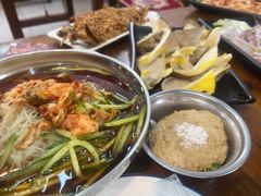 -韩风烤牛肉冷面店